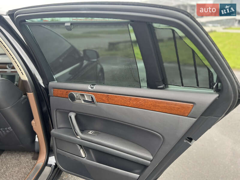 Volkswagen Phaeton 2013