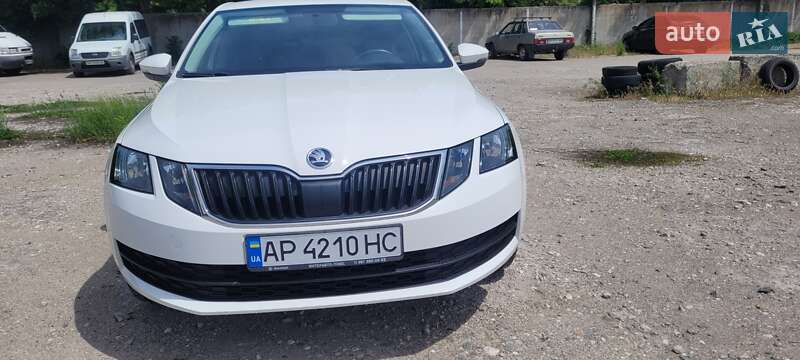 Skoda-3