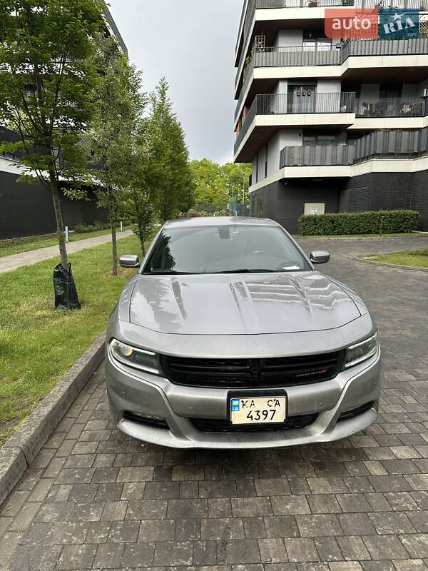 Dodge Charger 2015