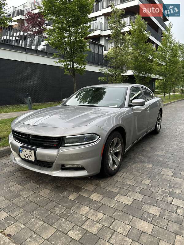 Dodge Charger 2015