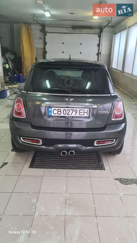 MINI Hatch 2011