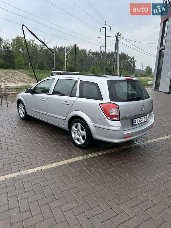 Opel Astra 2007