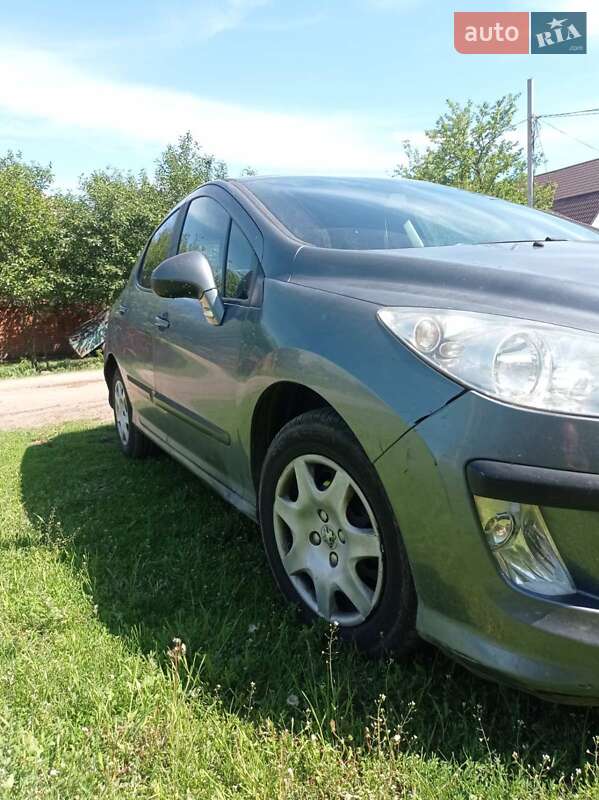 Peugeot 308 2010
