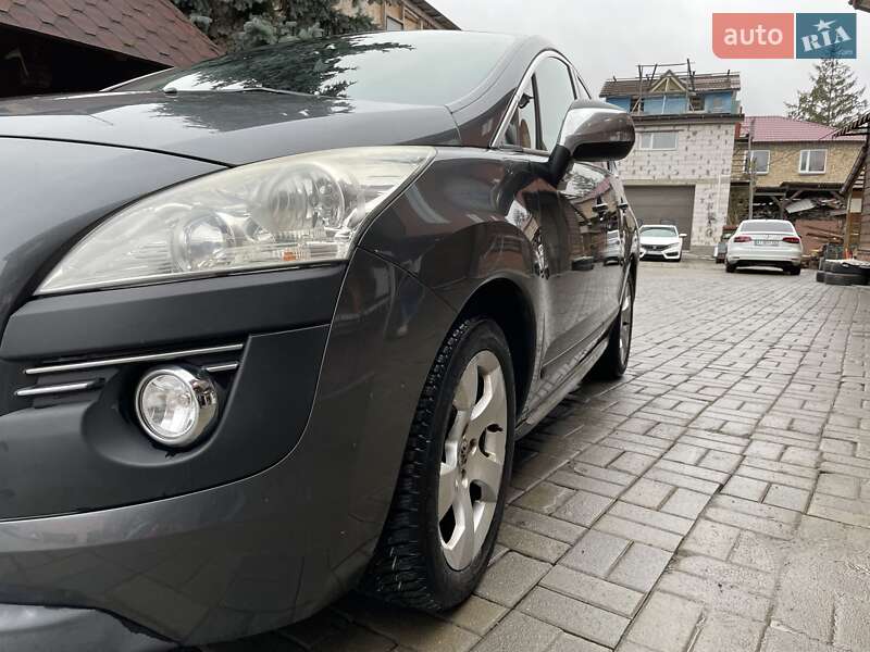 Peugeot-60