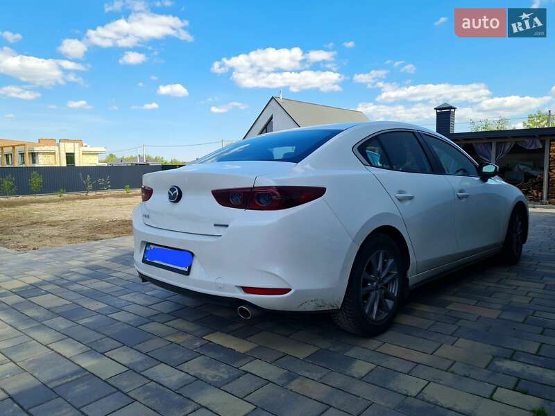 Mazda-4