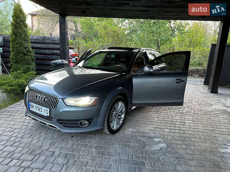 Audi A4 Allroad 2012