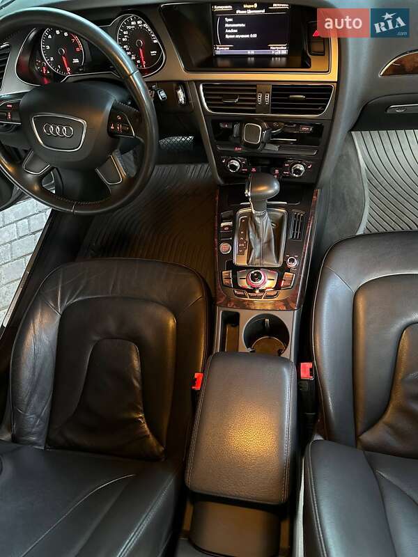 Audi A4 Allroad 2012