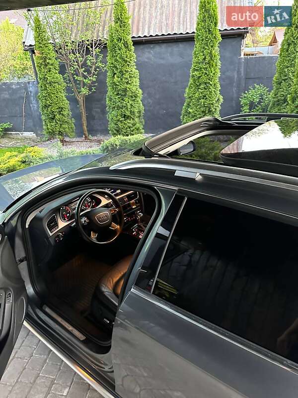 Audi A4 Allroad 2012