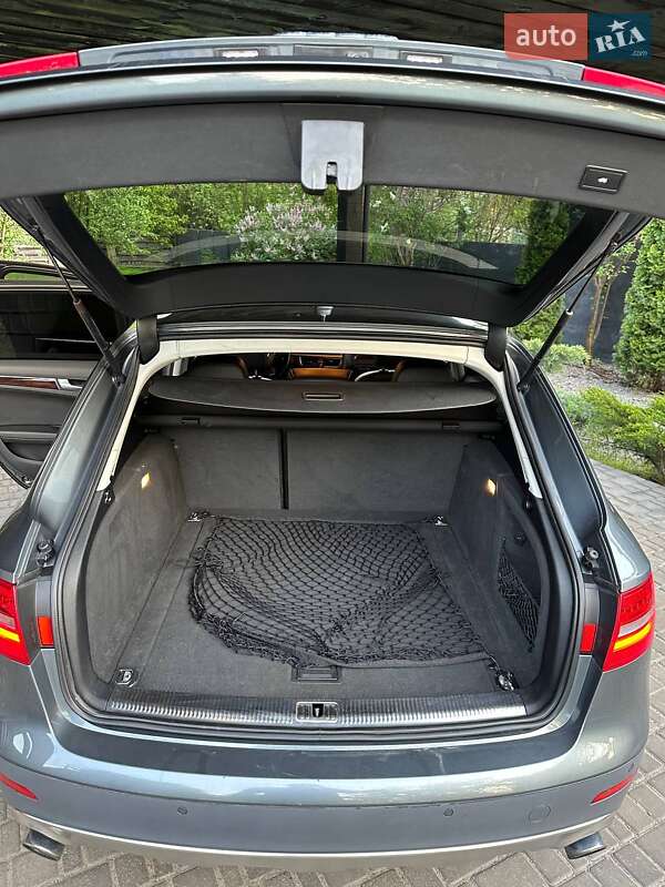 Audi A4 Allroad 2012