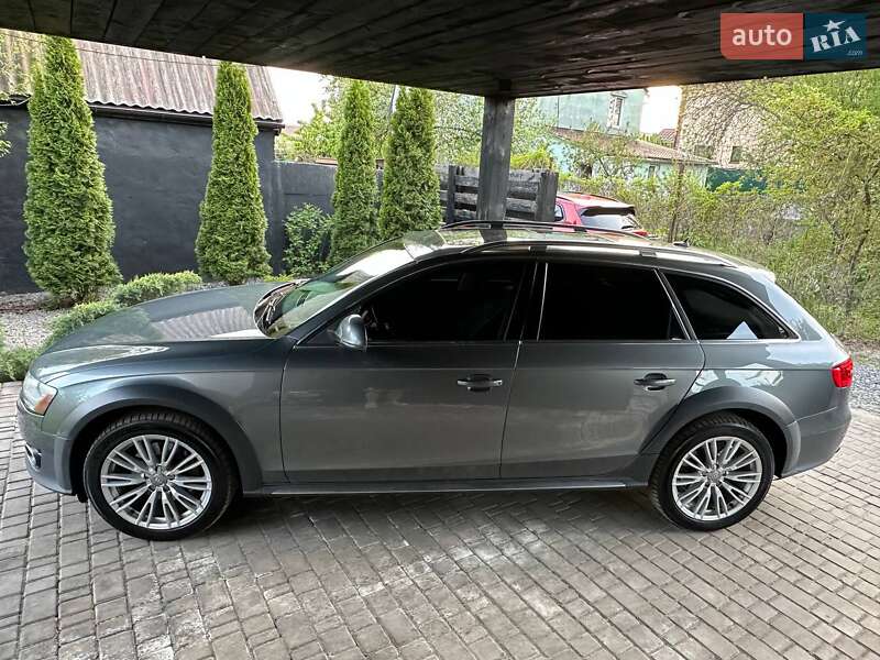 Audi A4 Allroad 2012