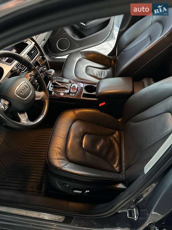 Audi A4 Allroad 2012