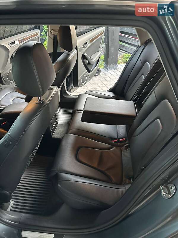 Audi A4 Allroad 2012