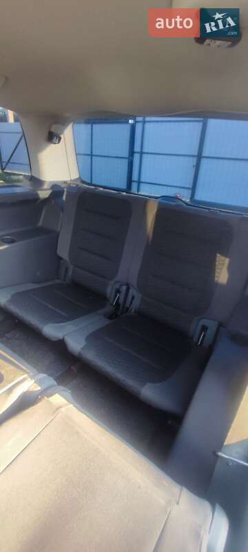 Volkswagen Touran 2009