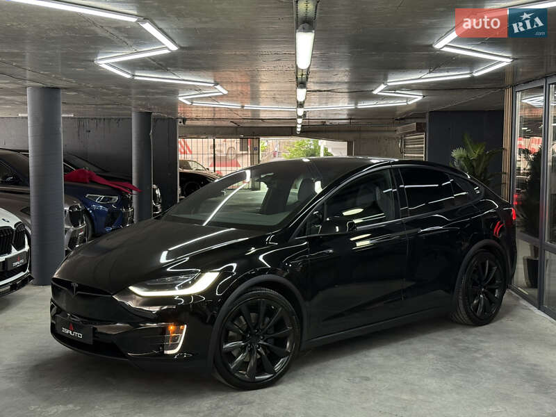 Tesla Model X 2017