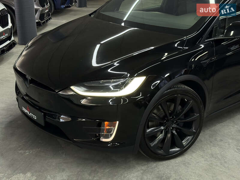 Tesla Model X 2017