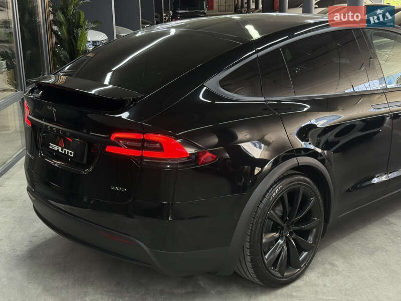 Tesla Model X 2017