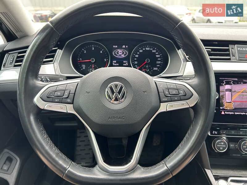 Volkswagen Passat 2020