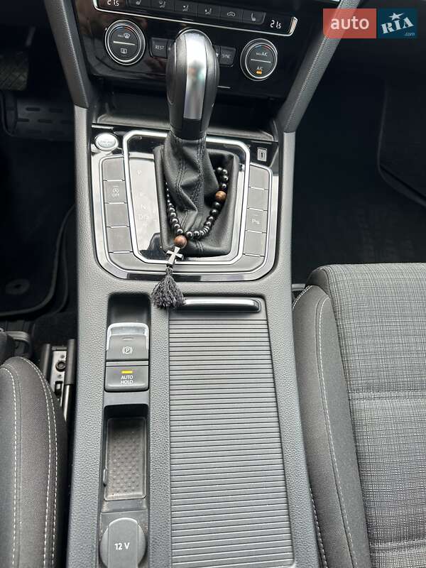 Volkswagen Passat 2020