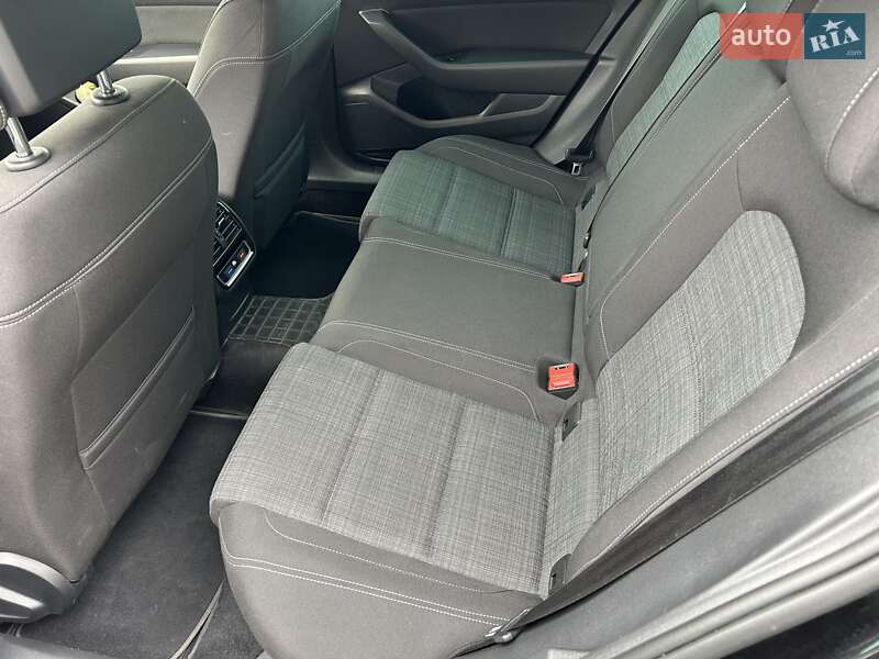 Volkswagen Passat 2020