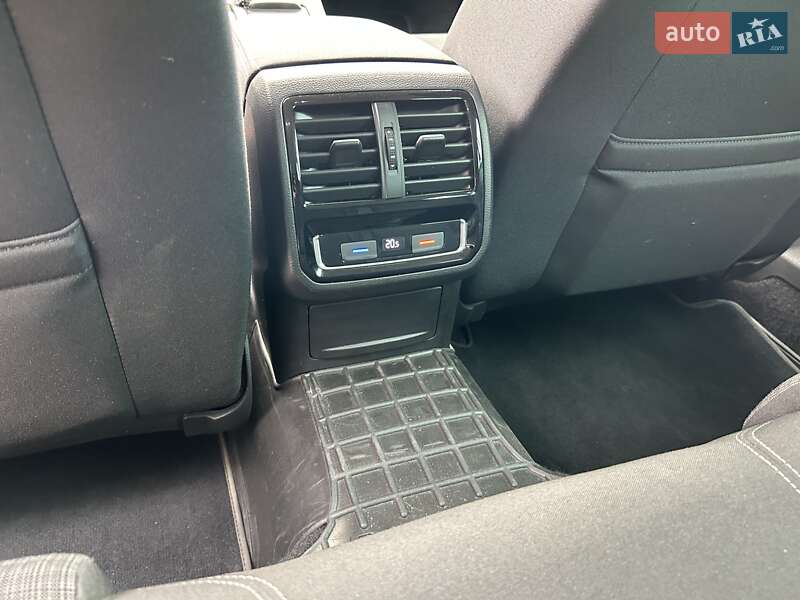 Volkswagen Passat 2020