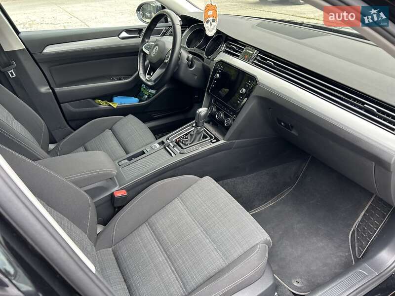 Volkswagen Passat 2020