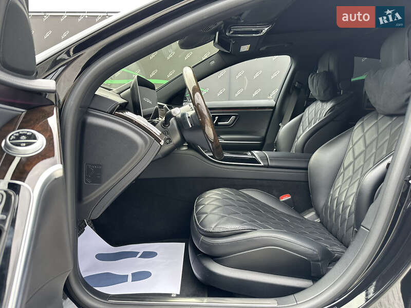 Mercedes-Benz S-Class 2023