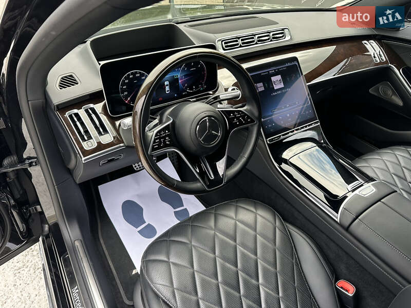 Mercedes-Benz S-Class 2023