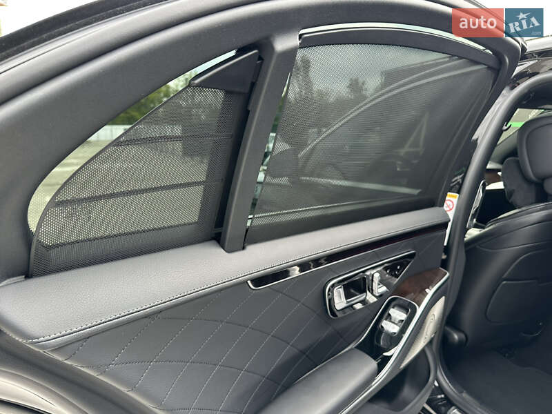 Mercedes-Benz S-Class 2023