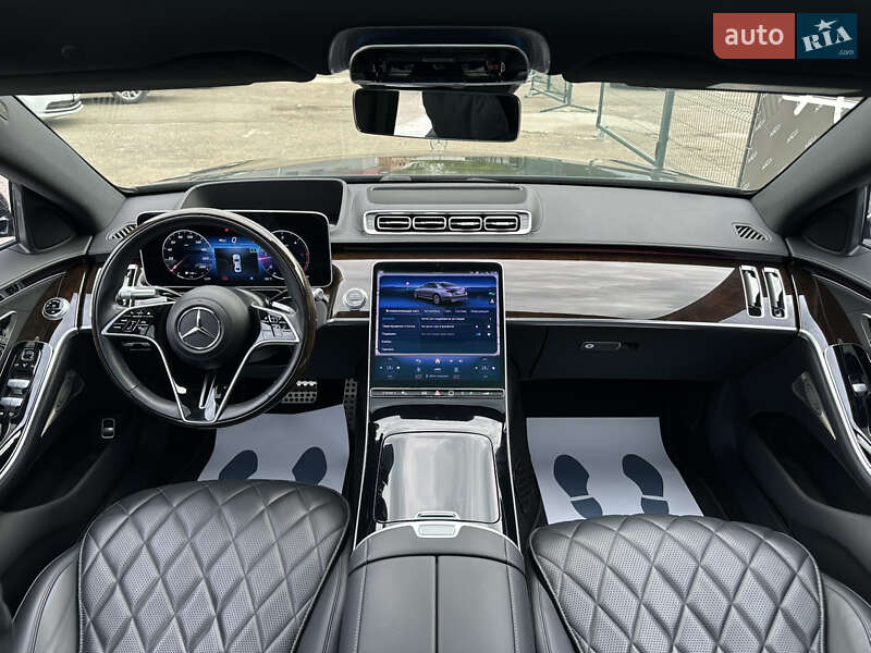 Mercedes-Benz S-Class 2023