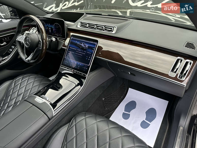 Mercedes-Benz S-Class 2023