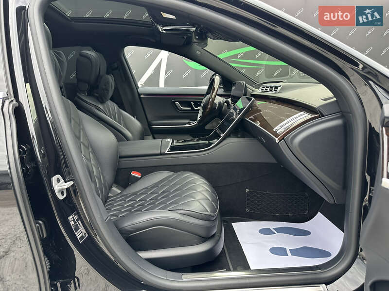 Mercedes-Benz S-Class 2023