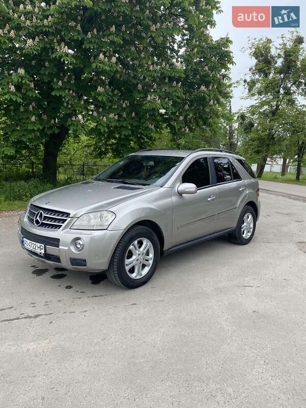 Mercedes-Benz M-Class 2008
