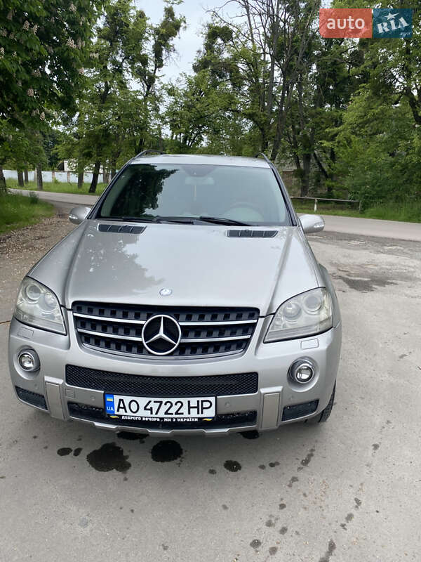 Mercedes-Benz M-Class 2008