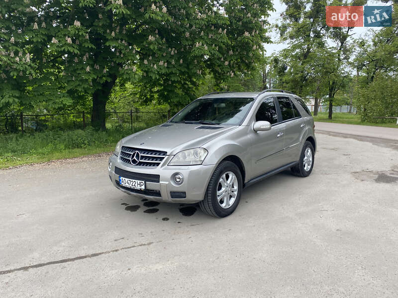 Mercedes-Benz M-Class 2008