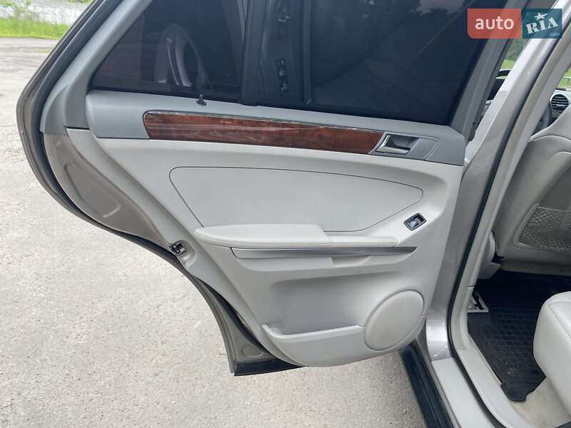 Mercedes-Benz M-Class 2008