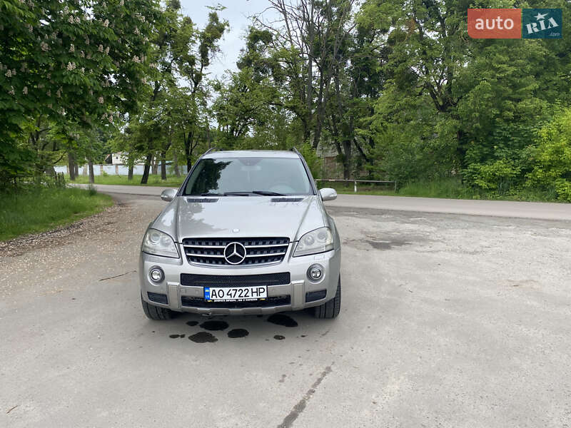 Mercedes-Benz M-Class 2008