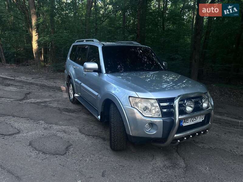 Mitsubishi Pajero Wagon 2007