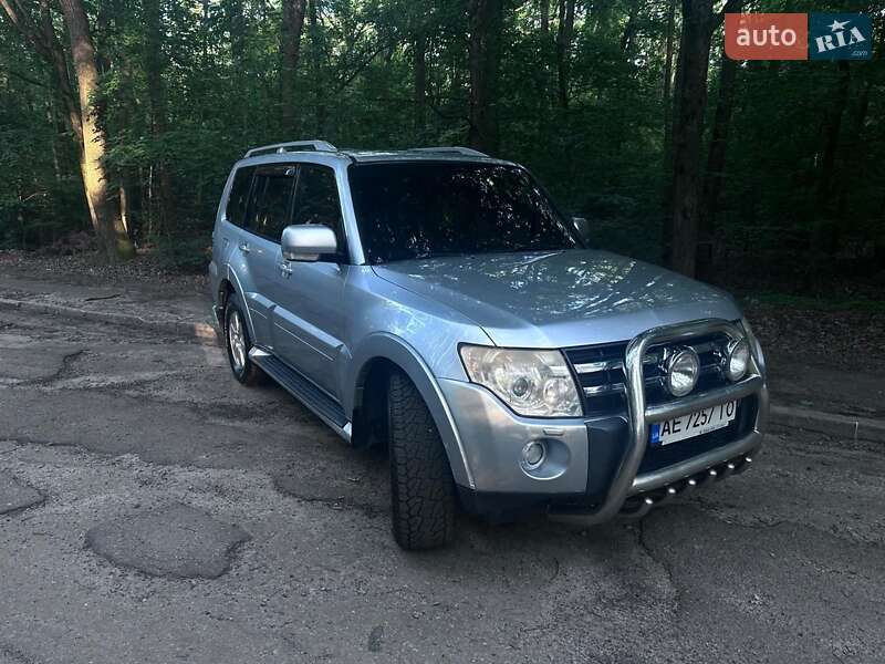 Mitsubishi Pajero Wagon 2007