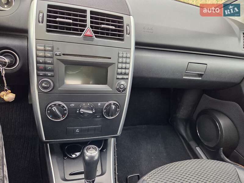 Mercedes-Benz A-Class 2010