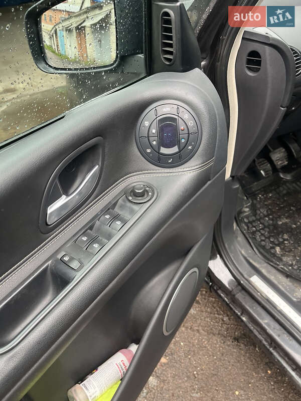 Renault-15