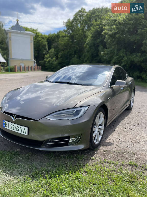 Tesla-39