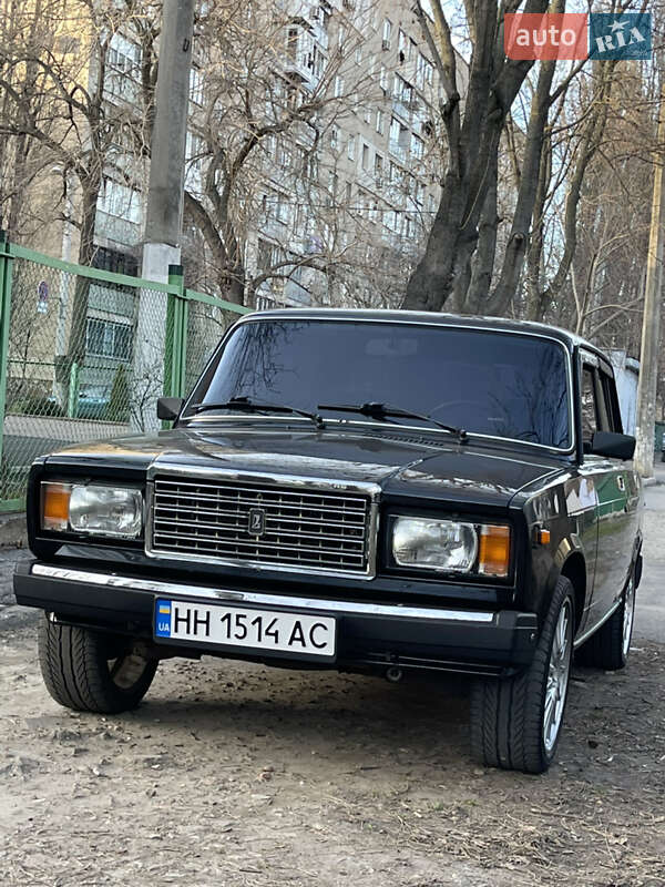 ВАЗ / Lada-0