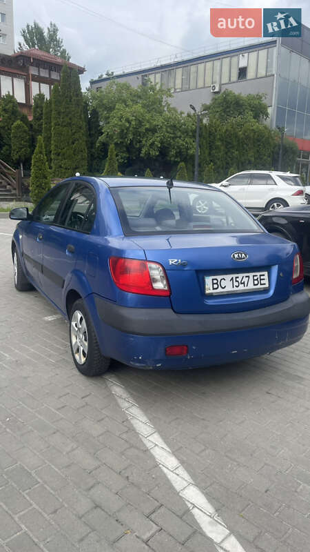 Kia Rio 2007