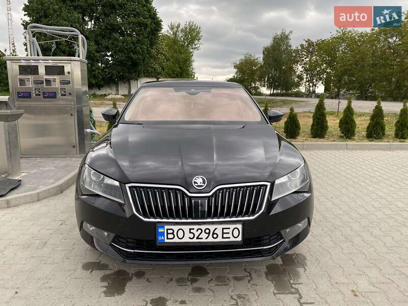 Skoda Superb 2016