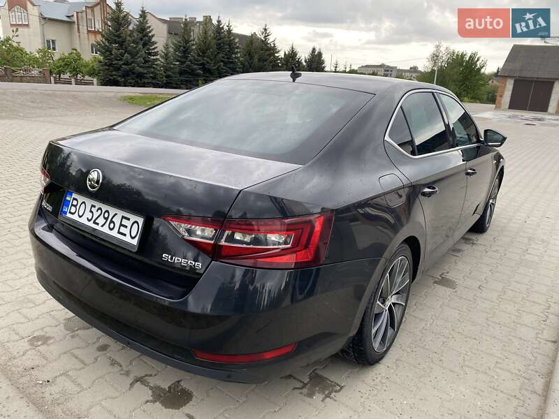 Skoda Superb 2016