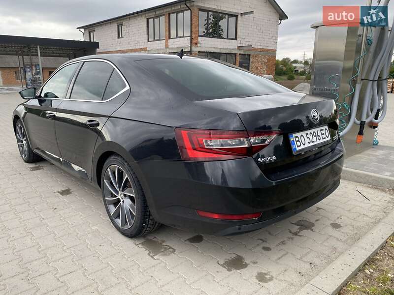 Skoda Superb 2016