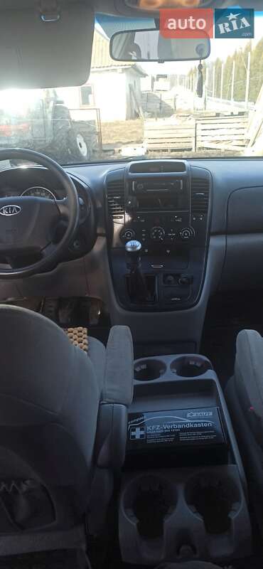 Kia Carnival 2007