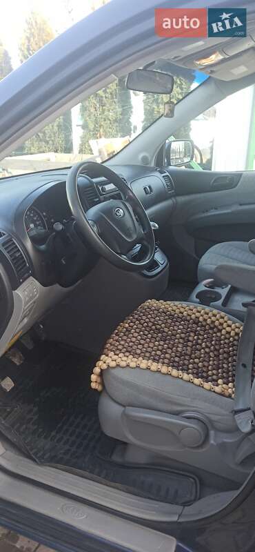 Kia Carnival 2007