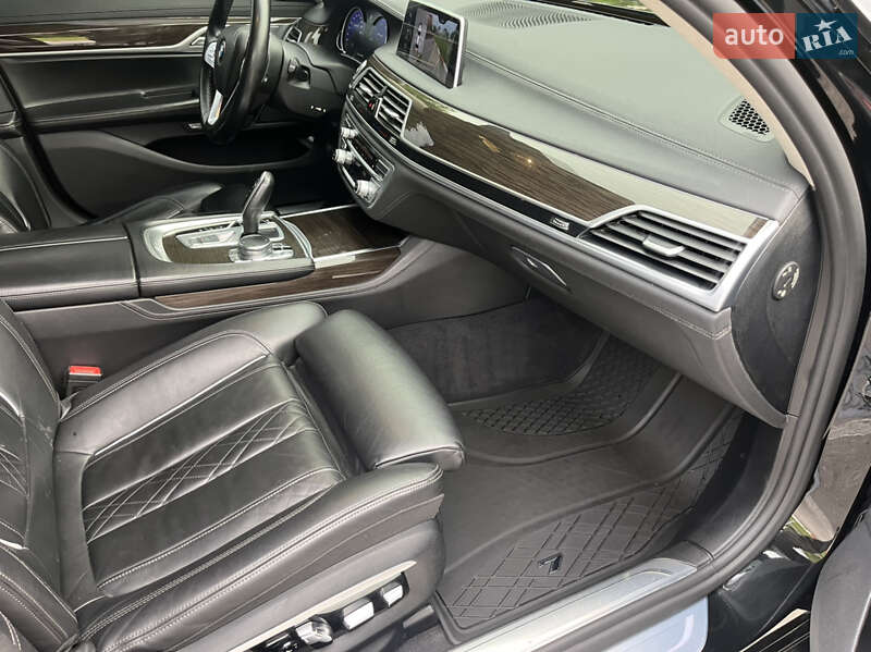 BMW 7 Series 2016