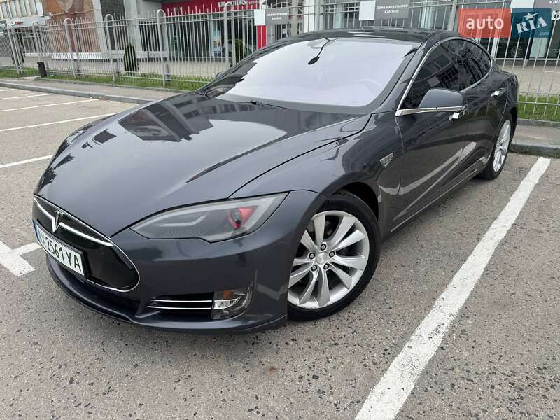 Tesla-5